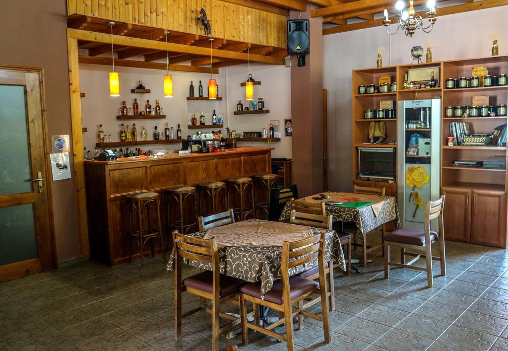 Hotel Elatofilito Athamánio Kültér fotó